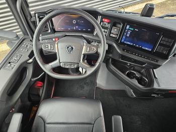 S660 V8 / 8x4 / HEAVY HAULAGE / 180T / !!NEW!!